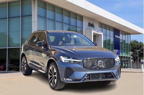2026 Volvo XC60 B5 Plus