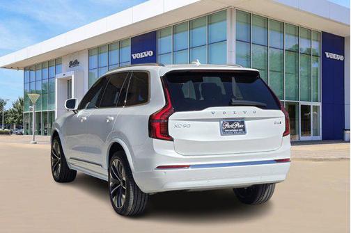 2026 Volvo XC90 B6 Ultra 7-Seater