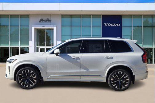 2026 Volvo XC90 B5 Plus 6-Seater