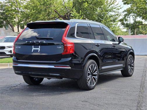 2025 Volvo XC90 Plug-In Hybrid T8 Plus 7-Seater