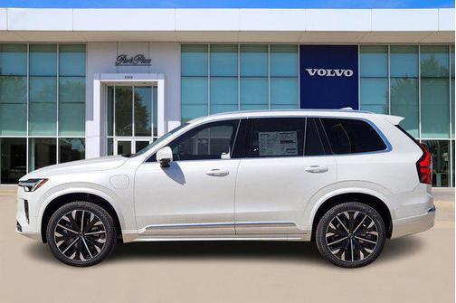 2025 Volvo XC90 Plug-In Hybrid T8 Ultra 7-Seater