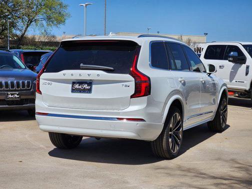 2025 Volvo XC90 Plug-In Hybrid T8 Ultra 7-Seater