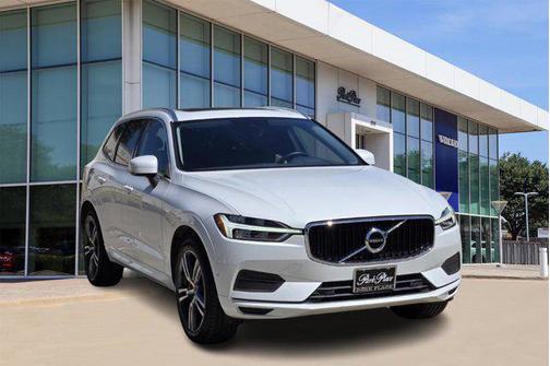 2018 Volvo XC60 T5 Momentum
