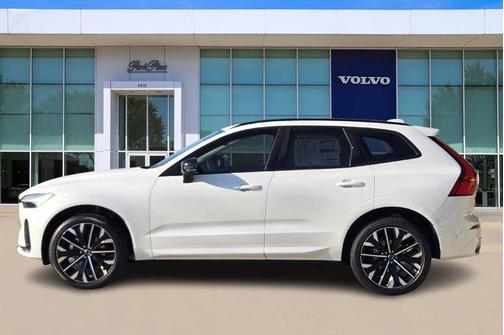 2026 Volvo XC60 B5 Ultra
