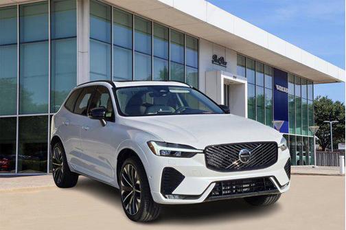 2026 Volvo XC60 B5 Ultra