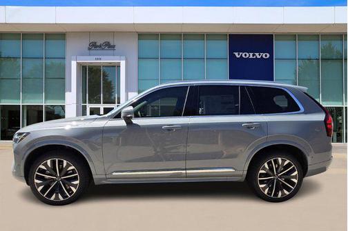 2025 Volvo XC90 B5 Plus 7-Seater