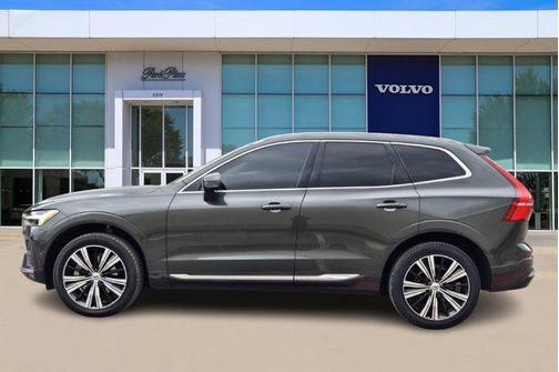 2022 Volvo XC60 B6 Inscription
