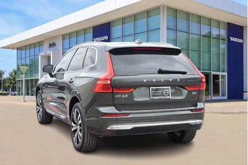 2022 Volvo XC60 B6 Inscription