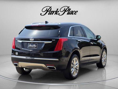 Black Metallic 2017 Cadillac XT5 Platinum