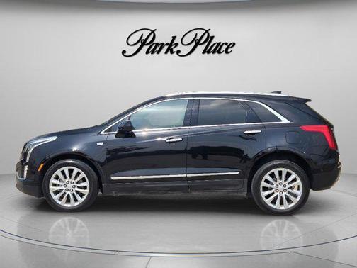 Black Metallic 2017 Cadillac XT5 Platinum