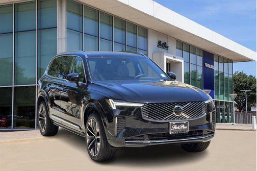 2025 Volvo XC90 B6 Plus 7-Seater
