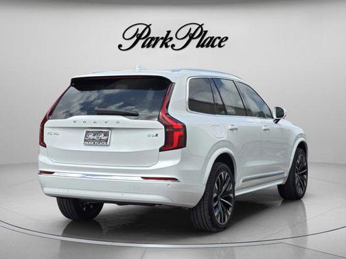Crystal White Pearl 2026 Volvo XC90 Ultra, B6 AWD Gas (mild hybrid), Gasoline, Bright, 7 Seats