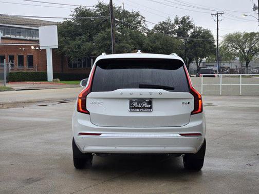 2026 Volvo XC90 B6 Ultra 6-Seater