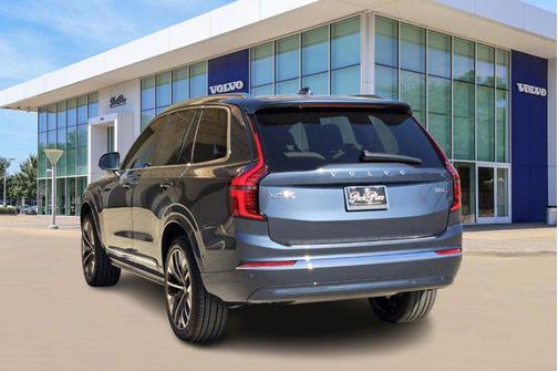 2026 Volvo XC90 B6 Plus 7-Seater