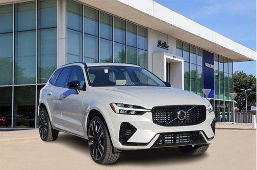 2025 Volvo XC60 Plug-In Hybrid T8 Ultra