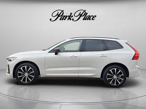 Crystal White Metallic 2024 Volvo XC60 B5 Plus Dark Theme