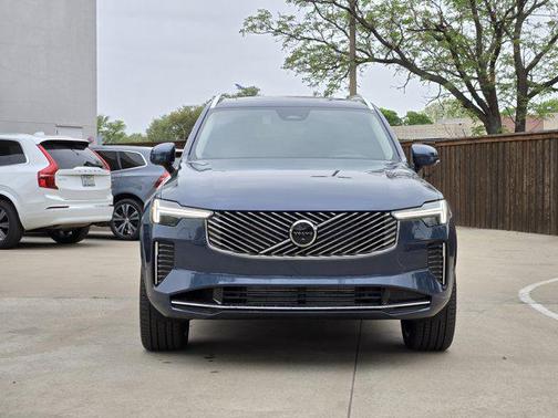2025 Volvo XC90 Plug-In Hybrid T8 Ultra 7-Seater