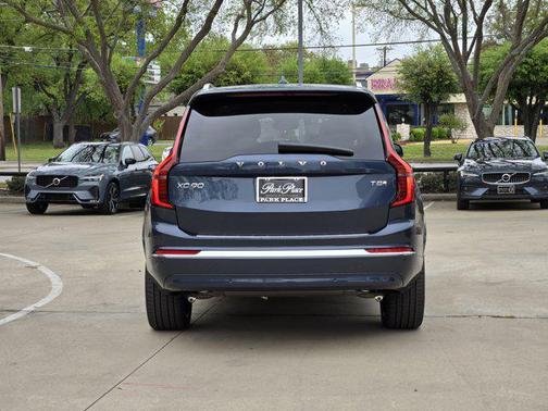 2025 Volvo XC90 Plug-In Hybrid T8 Ultra 7-Seater