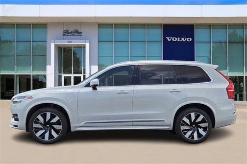 2025 Volvo XC90 Plug-In Hybrid T8 Plus 7-Seater