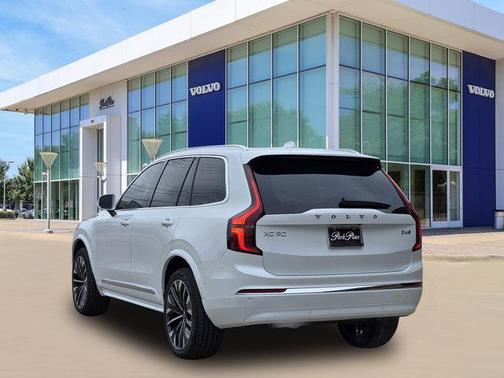 2026 Volvo XC90 B6 Ultra 7-Seater