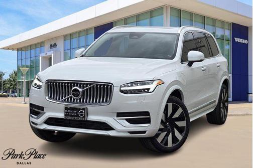 2023 Volvo XC90 Recharge Plug-In Hybrid T8 Ultimate Bright Theme 7-Seater