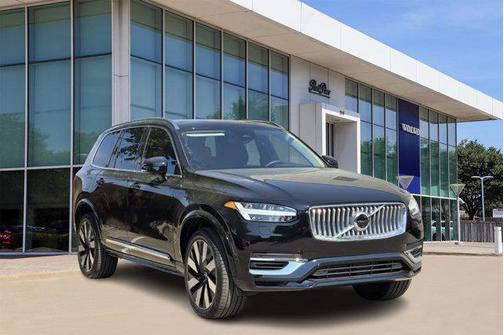 2025 Volvo XC90 Plug-In Hybrid T8 Plus 7-Seater