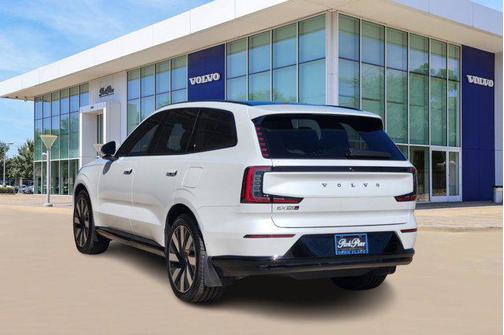 2025 Volvo EX90 Twin Motor Ultra