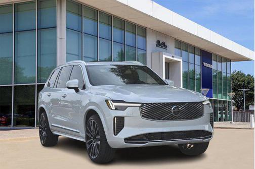 2025 Volvo XC90 B6 Ultra