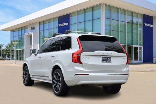2023 Volvo XC90 B6 Plus 7-Seater