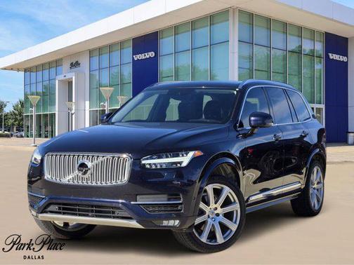 2019 Volvo XC90 T6 Inscription