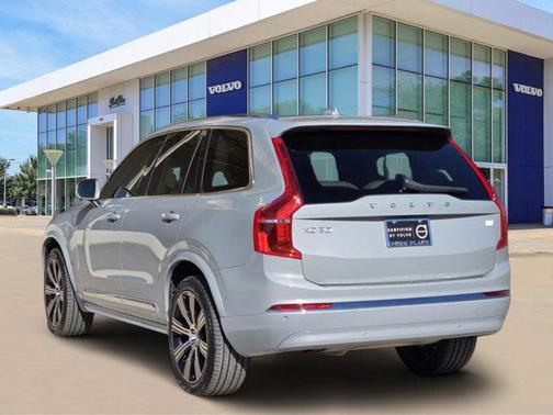 2024 Volvo XC90 Recharge Plug-In Hybrid T8 Plus Bright Theme 7-Seater