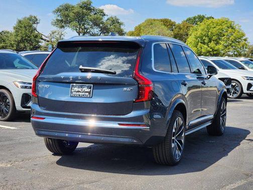 2026 Volvo XC90 B6 Ultra 7-Seater
