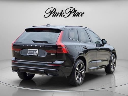 Onyx Black Metallic 2026 Volvo XC60 B5 Core
