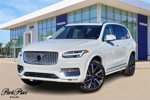 2025 Volvo XC90 B6 Plus 7-Seater