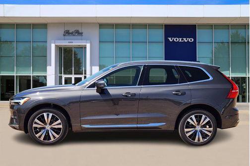 2022 Volvo XC60 B6 Inscription