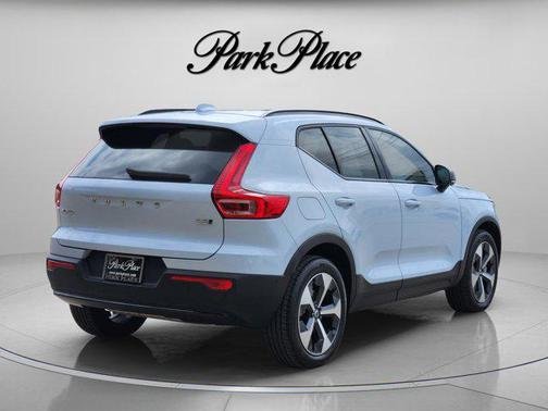 Cloud Blue 2026 Volvo XC40 Plus, B5 AWD Gas (mild hybrid), Dark