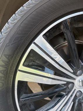 2022 Volvo XC60 B5 Inscription