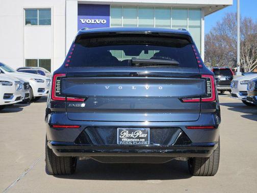 2025 Volvo EX90 Twin Motor Performance Ultra