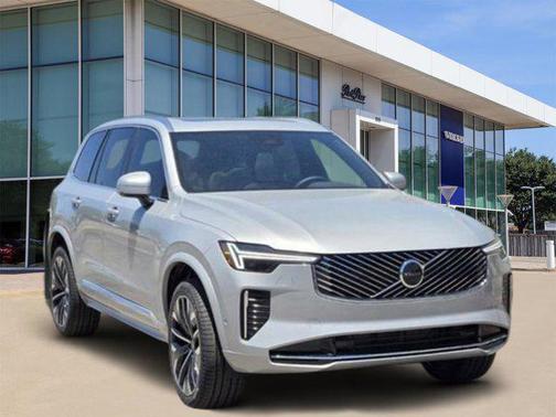 2025 Volvo XC90 B5 Plus 7-Seater