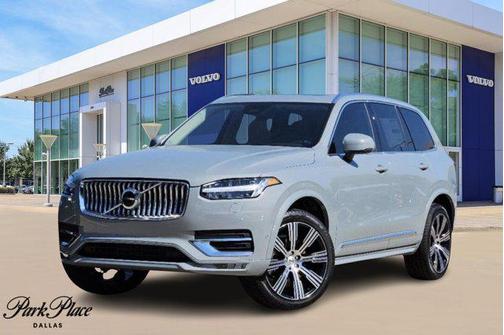 2025 Volvo XC90 B6 Plus 7-Seater