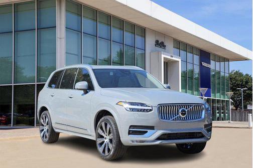2025 Volvo XC90 B6 Plus 7-Seater