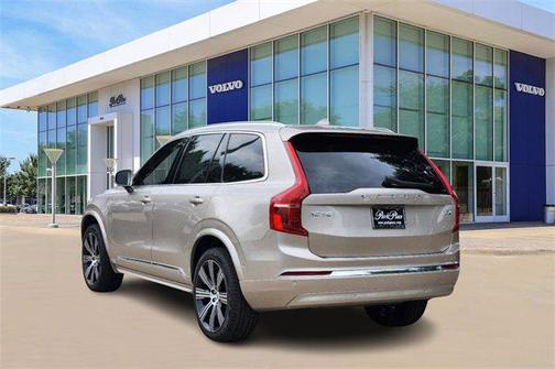 2025 Volvo XC90 Plug-In Hybrid T8 Plus 7-Seater