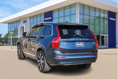 2025 Volvo XC90 B6 Plus 7-Seater