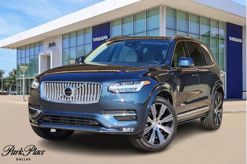 2025 Volvo XC90 B6 Plus 7-Seater