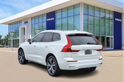 2022 Volvo XC60 B6 Inscription