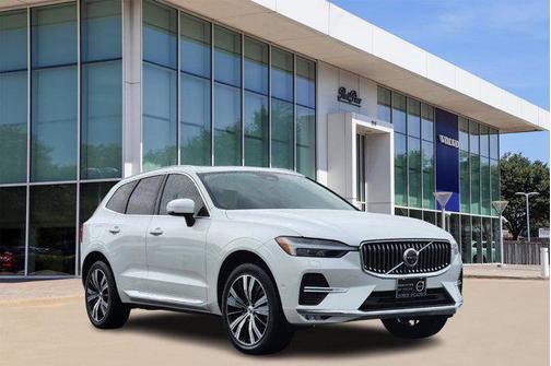 2022 Volvo XC60 B6 Inscription