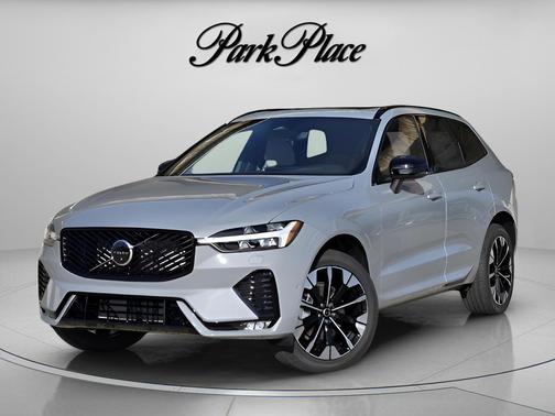 Vapour Grey Metallic 2026 Volvo XC60 B5 Plus