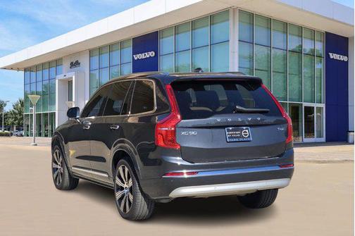 2022 Volvo XC90 T6 Inscription