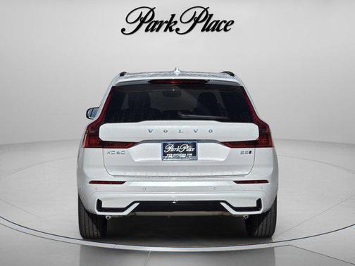 2026 Volvo XC60 B5 Plus
