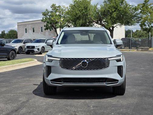 2026 Volvo XC90 B6 Ultra 7-Seater